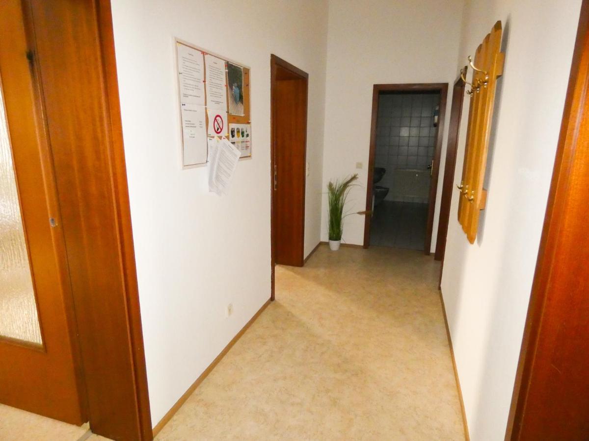 Sunnyhome Monteurwohnungen Und Apartments In Schwandorf Bagian luar foto
