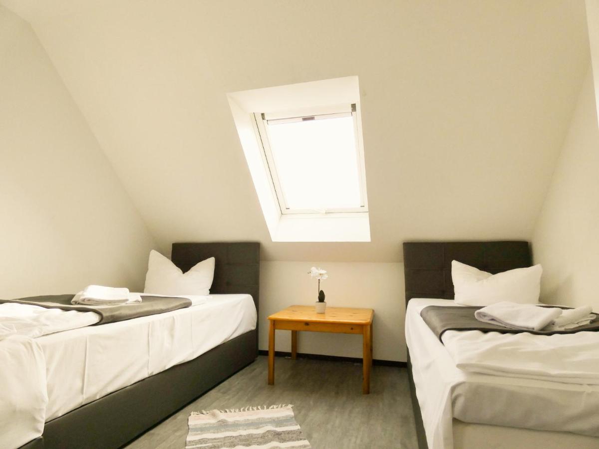 Sunnyhome Monteurwohnungen Und Apartments In Schwandorf Bagian luar foto
