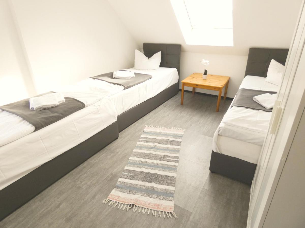 Sunnyhome Monteurwohnungen Und Apartments In Schwandorf Bagian luar foto