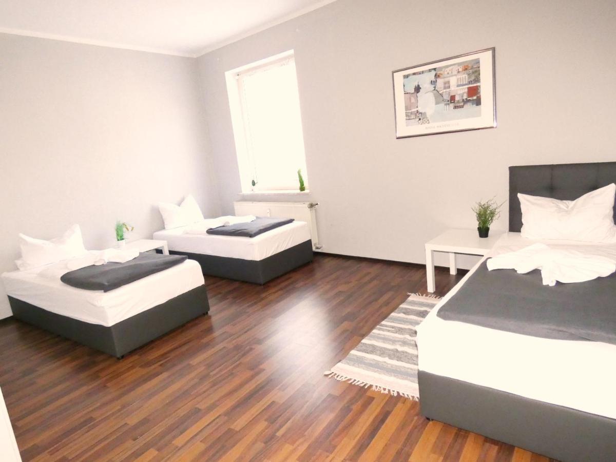 Sunnyhome Monteurwohnungen Und Apartments In Schwandorf Bagian luar foto