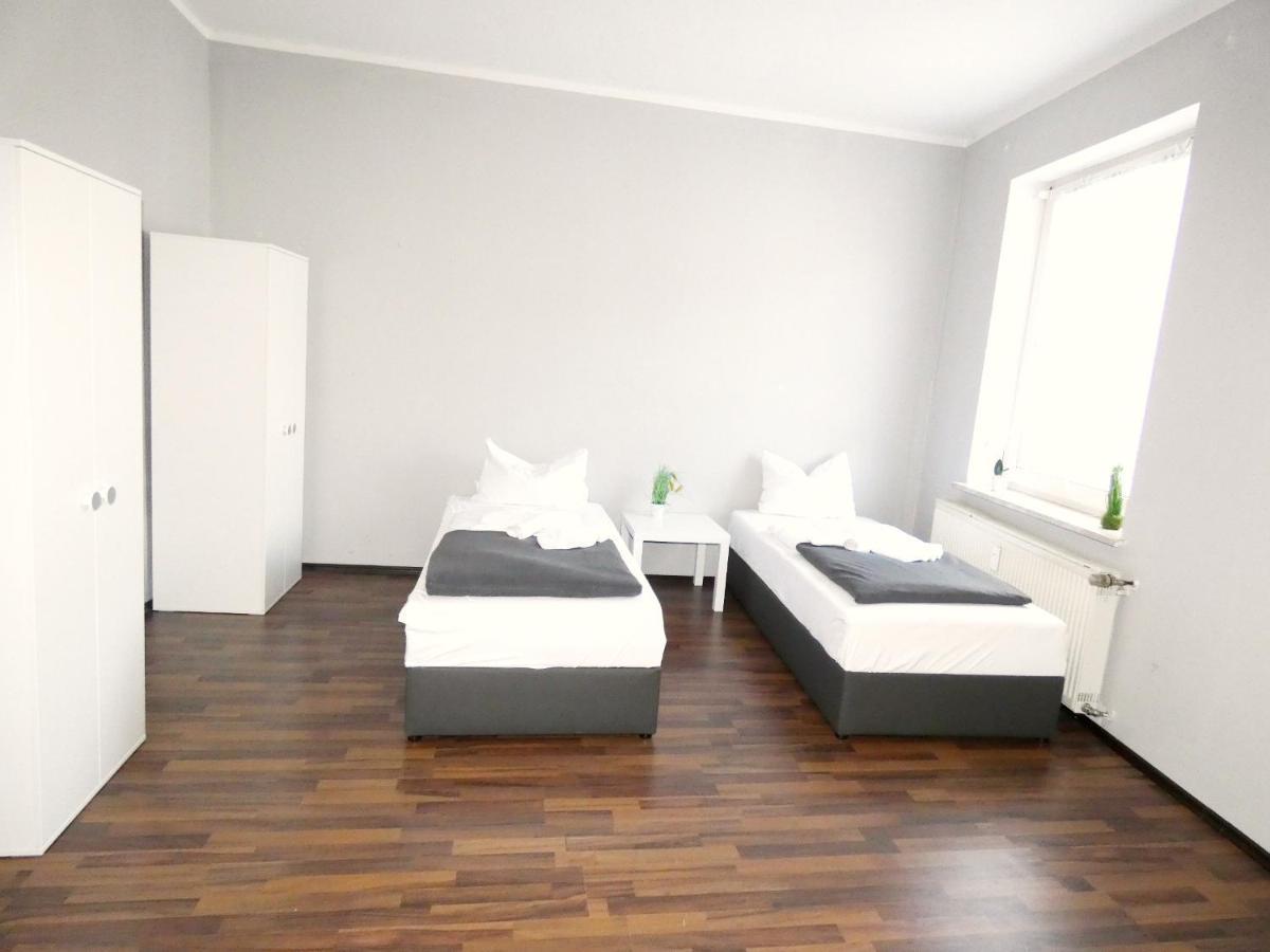 Sunnyhome Monteurwohnungen Und Apartments In Schwandorf Bagian luar foto