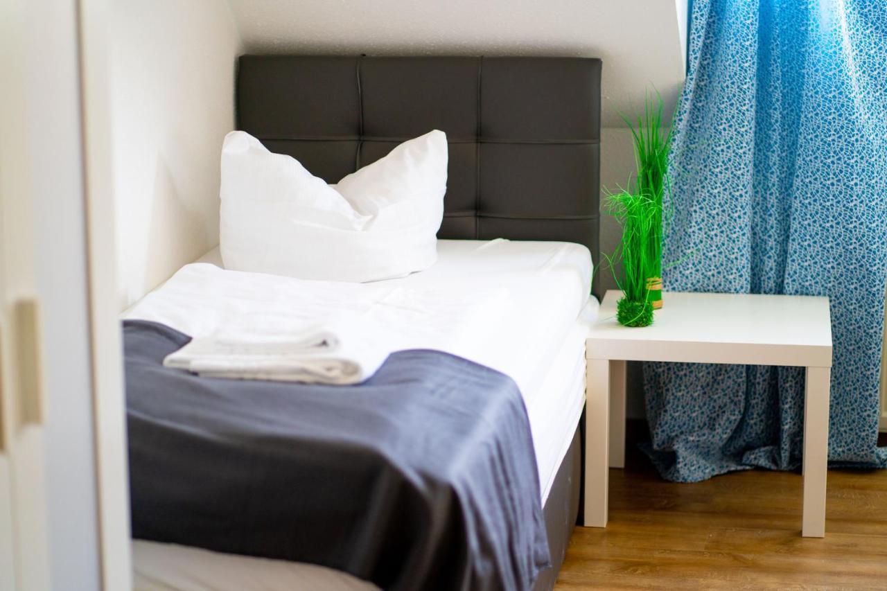 Sunnyhome Monteurwohnungen Und Apartments In Schwandorf Bagian luar foto